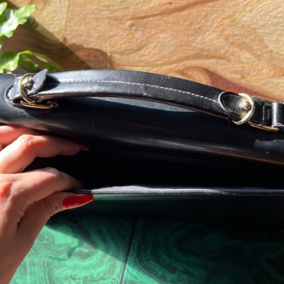 Black Leather Briefcase with Horse Head Closure - Picture 4 of 9